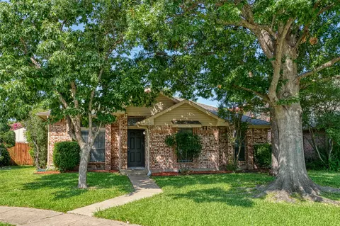 4013 David Cir, Rowlett, TX 75088