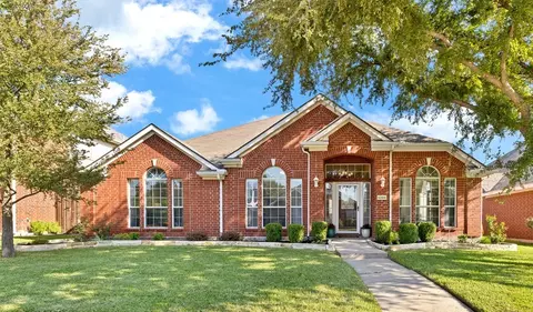 6004 Vineyard Ln, Mckinney, TX 75070