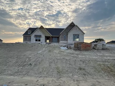 808 Westover Dr, Van Alstyne, TX 75495