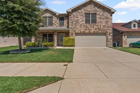 6240 Skysail Rd, Fort Worth, TX 76179