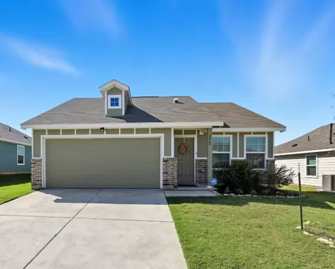 2565 Eden Creek Dr, Fort Worth, TX 76179