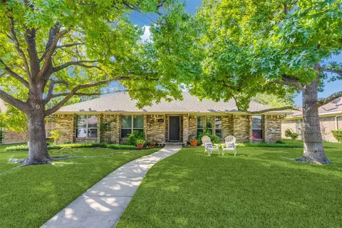 1704 Serenade Ln, Richardson, TX 75081