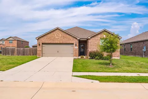 1432 Park Trails Blvd, Princeton, TX 75407
