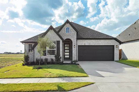 379 Misty Meadow Ln, Lavon, TX 75166