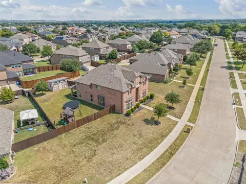1725 Sagewood Dr, Desoto, TX 75115