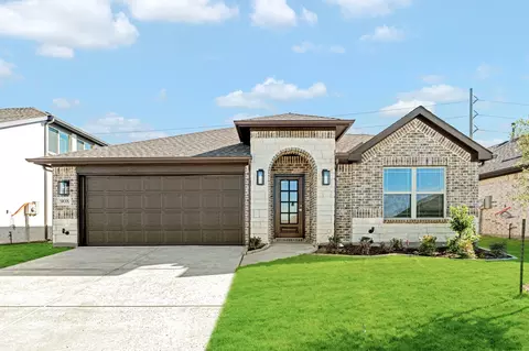 908 Alder Dr, Lavon, TX 75166