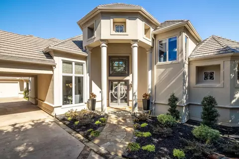 1800 O Henry Ct, Arlington, TX 76006