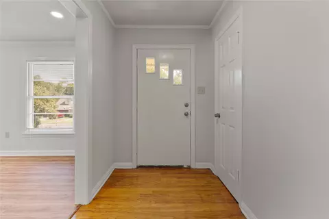 Entry Way - 3808 N 30th St, Waco, TX 76708 photo 1 of 1