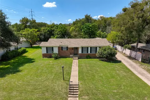 View/Area - 3808 N 30th St, Waco, TX 76708 photo 2 of 5
