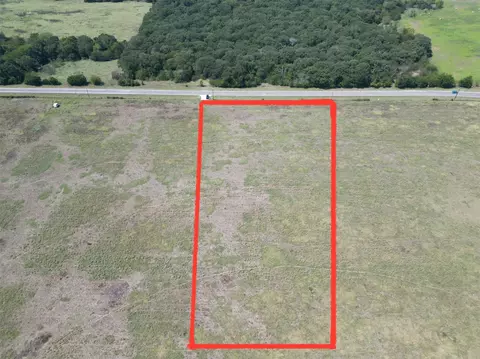 4686 Rs County Fm 514, Point, TX 75472
