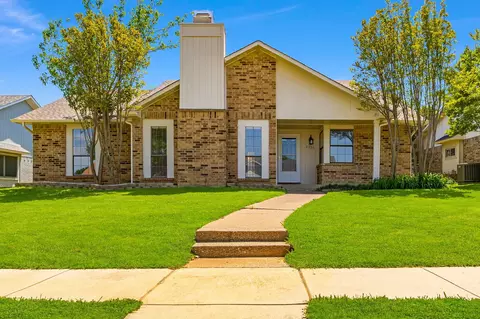 2905 Hamlett Ln, Flower Mound, TX 75028