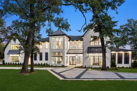 102 Augusta Dr, Mabank, TX 75156