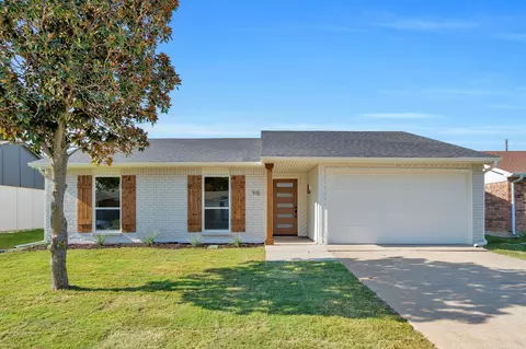 516 Fairhaven Dr, Allen, TX 75002