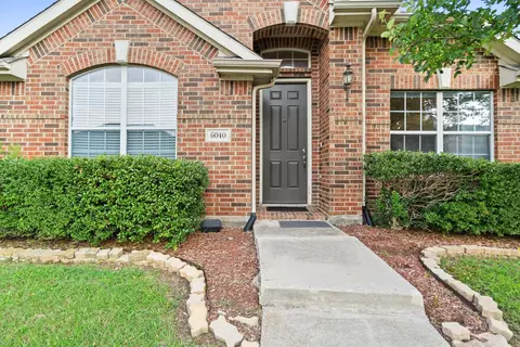 6040 Durango Dr, The Colony, TX 75056