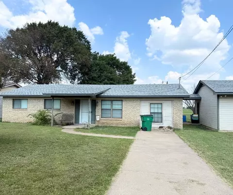 104 Sperry Ln, Red Oak, TX 75154