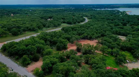 103 Seneca Trl N, Nocona, TX 76255