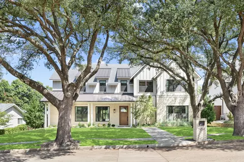7233 Brennans Dr, Dallas, TX 75214