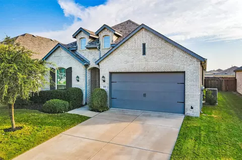 2032 Longbridge Rd, Forney, TX 75126