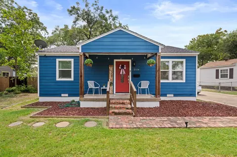 2114 Engle Ave, Dallas, TX 75224