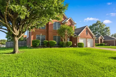 1100 Bellingham Pl, Arlington, TX 76001