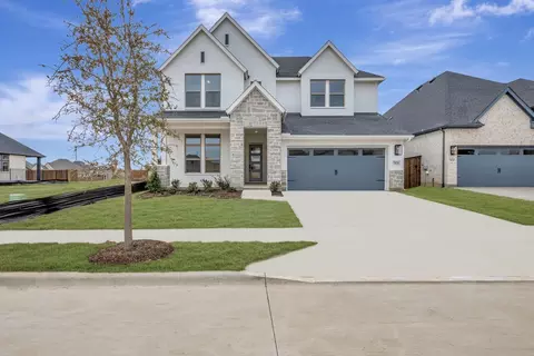 7824 Pondview Ln, Fort Worth, TX 76123