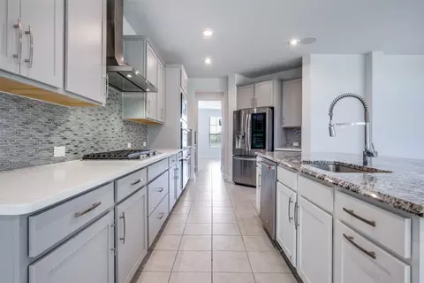 Kitchen - 2300 Westerly Cir, Corinth, TX 76210 photo 3 of 3