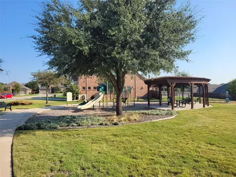 Other - 2300 Westerly Cir, Corinth, TX 76210 photo 7 of 9