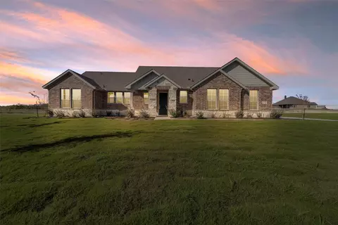 1110 County Road 200, Valley View, TX 76272