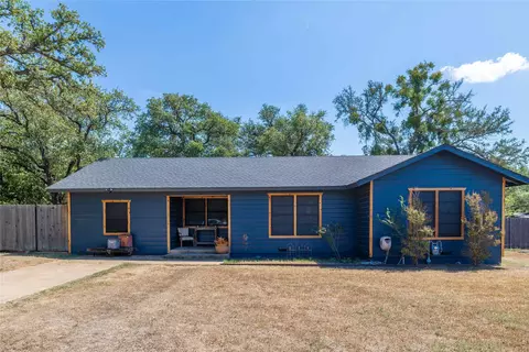1502 Campa Dr, Brownwood, TX 76801