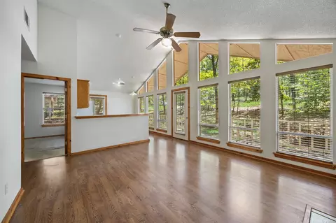 142 Primrose Cv, Holly Lake Ranch, TX 75765