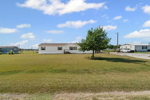 2117 Jordan Ct, Joshua, TX 76058