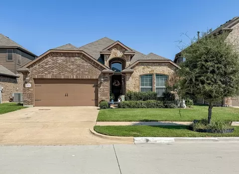 1904 Anchor Dr, Denton, TX 76210