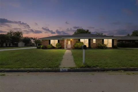 501 NE 40th Ave, Mineral Wells, TX 76067