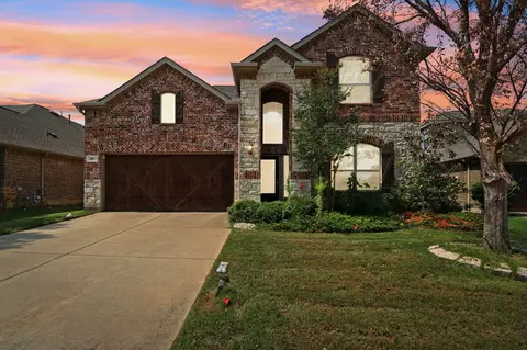 917 Park Place Ln, Mckinney, TX 75071
