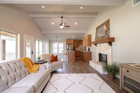 127 Bayview St, Gun Barrel City, TX 75156