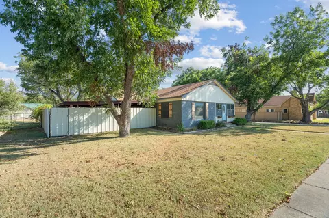 1500 Liggett St, Cisco, TX 76437