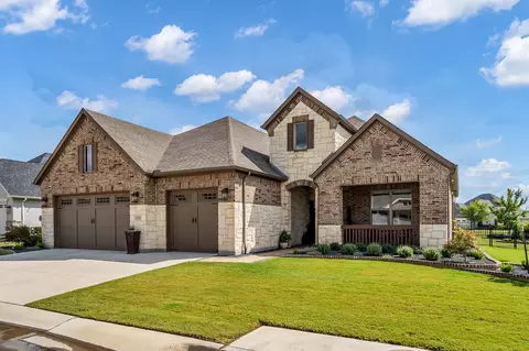 12513 Blue Granite Dr, Denton, TX 76207