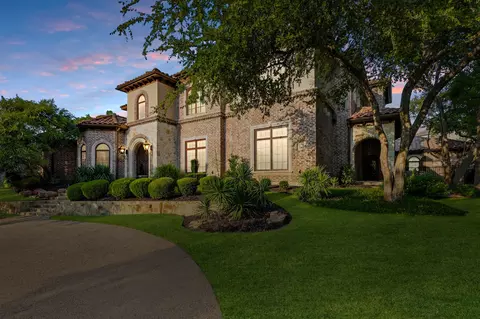 406 Hogans Dr, Trophy Club, TX 76262