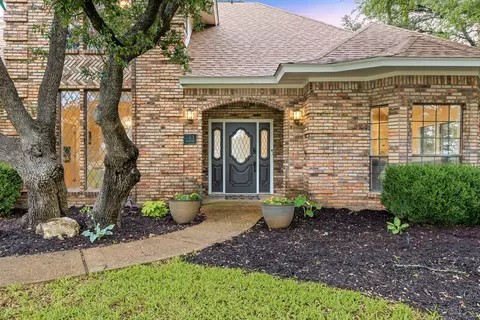 741 Remuda Dr, Fort Worth, TX 76108