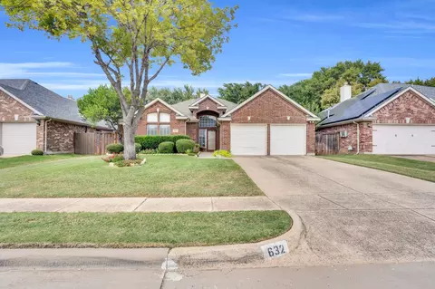 632 Joy Dianne Dr, Grand Prairie, TX 75052