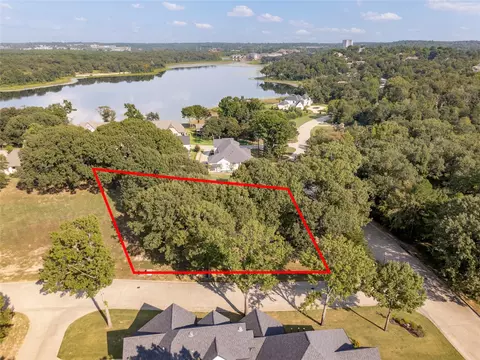 2477 Wellington Trce, Tyler, TX 75709