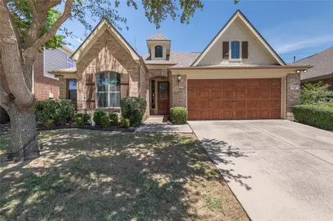 2727 Wrangler Ln, Sachse, TX 75048