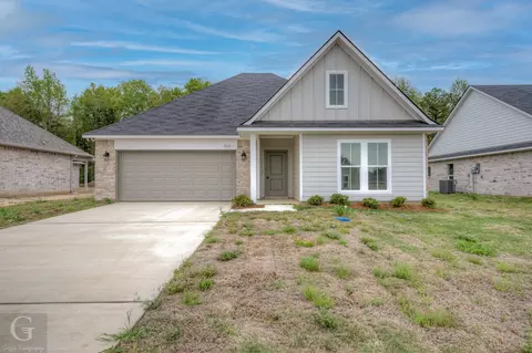 1221 Bayou Bay Ct, Frierson, LA 71027