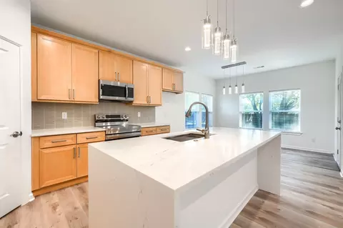 117 Vaughn Ln, Quinlan, TX 75474