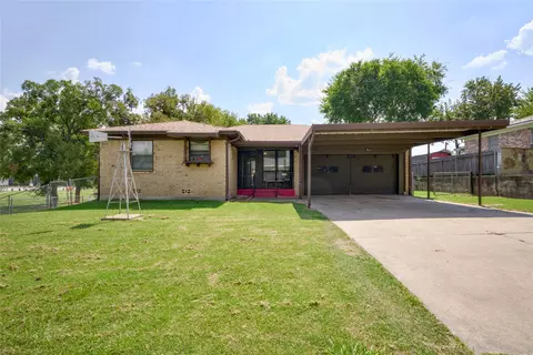 1110 E Summit St, Sherman, TX 75090
