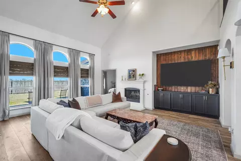3110 Oak Crest Dr, Royse City, TX 75189