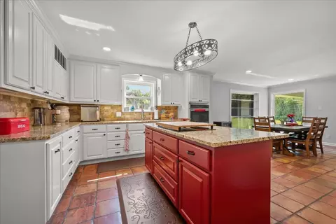 Kitchen - 3400 Obrien Cir, Waco, TX 76708 photo 2 of 3