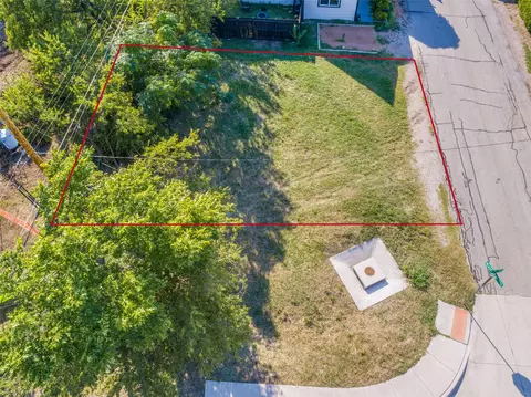 6691 Half Elm St, Frisco, TX 75034