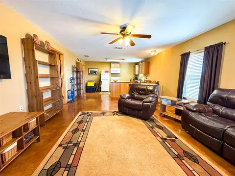 Living - 911 County Road 210, Haskell, TX 79521 photo 2 of 4