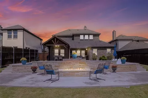3806 Pine Valley Ln, Arlington, TX 76001